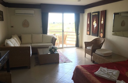 Rayong Apartment | Deluxe "Top Floor" Studio With Amazing Views