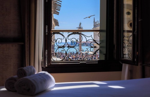 Cannaregio Hotel | Deluxe With St. Mark's Square View