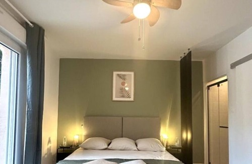 Plassac Bed & Breakfast | Demeure de l'Estuaire : Twin Room with Private Bathroom
