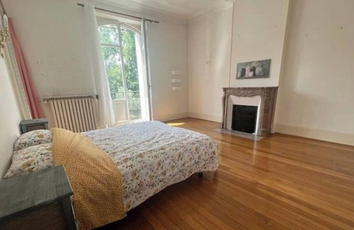 Chalons-en-Champagne House | Demeure La Belle Époque, Sauna et Billard Français