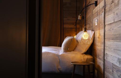 Villard-Reculas Bed & Breakfast | Demeure Sauvage - Étage 1