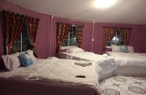 Suan Phueng Hotel | Demy Home
