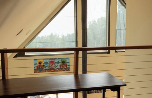 Fairbanks Ski Chalet | Denali Escape – Secluded 2BR Cabin w/Panoramic Views 2Hrs Drive to Denali