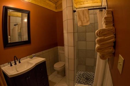 Healy House | Denali Tri-Valley Cabins