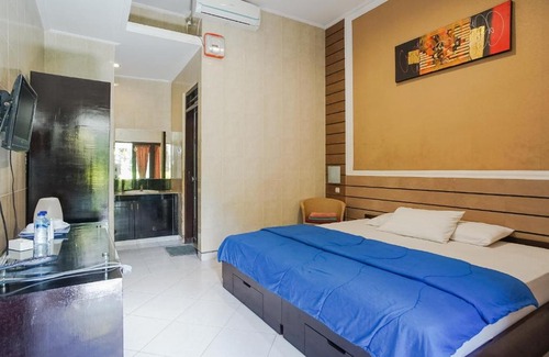By Pass Ngurah Rai House | DENAYS GUESTHOUSE JIMBARAN