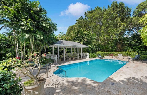 Sandy Lane Villa | DENE COURT - 5 BEDROOM IN SANDY LANE,BARBADOS WITH BEACH CLUB ACCESS