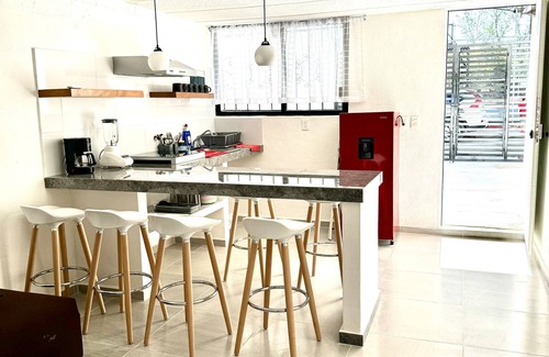Downtown Cancun Apartment | Depa Lunero, 5 minutes walking from the beach!