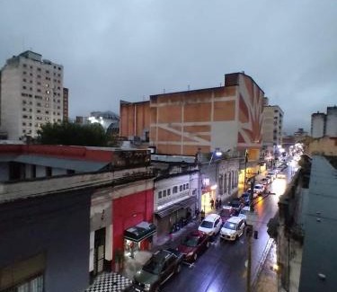 Barrio Centro Apartment | Departamento en microcentro 3er piso con balcón