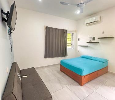 Felipe Carrillo Puerto Apartment | Departamento céntrico con estacionamiento 1