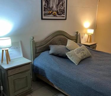 Corrientes Apartment | Departamento 1 interno - centro - Inst Cardiologico - cochera