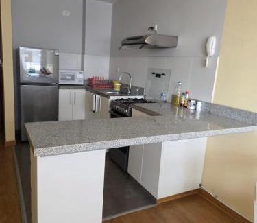Brena Apartment | Departamento con piscina ubicado en Breña