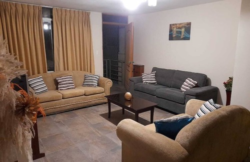 Santiago de Surco Apartment | Departamento en 3 er Piso con Vista a Jardin
