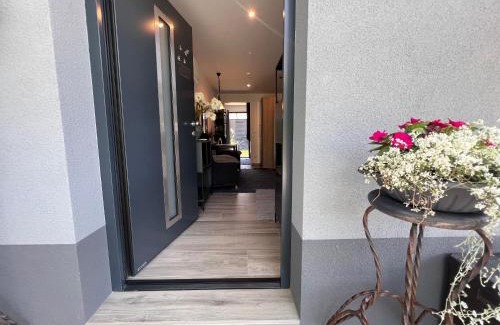 Reifnitz Apartment | Dependance Villa Komposch adults only