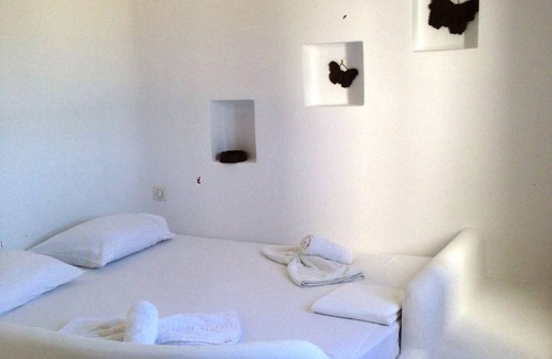 Plaka Villa | Depis Edem / Deluxe Villa with Sea View Red