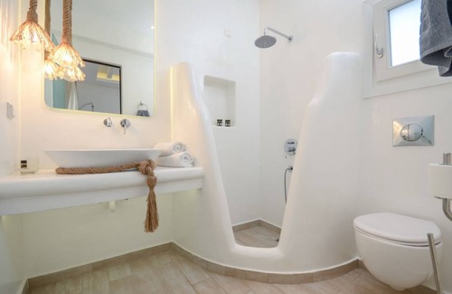 Plaka Villa | Depis Edem / Luxury Villa with Sea View Blue