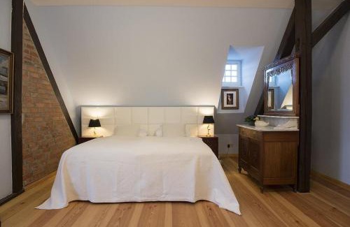 Stolpe Apartment | Der Westflügel Admiralssuite WF-46