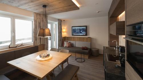 Vorderglemm Apartment | Der Zirmhof in Saalbach - Joker Card included in summer