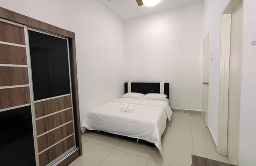 Bandar Penawar House | Desaru Homestay-Eva Melati Homestay 8M8 by Yolo Resort