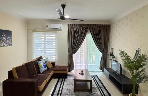 Bandar Penawar Apartment | Desaru Luxury Suite Pool View Near Beach 3 Pax D10215