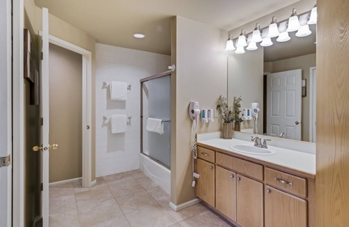 Century West Condo | Deschutes River view from private deck with hot tub & close to Bend activities