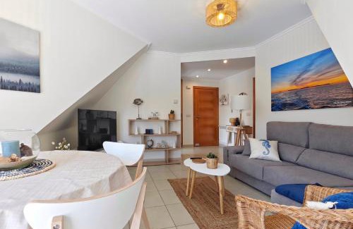 Sanxenxo Apartment | Desconectaengalicia Ático Rocafort II, 400m Playa Silgar