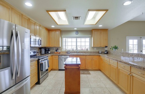 Desert Hot Springs House | Desert Escape: 360 Mtn Views, Pool, Spa & Fire Pit