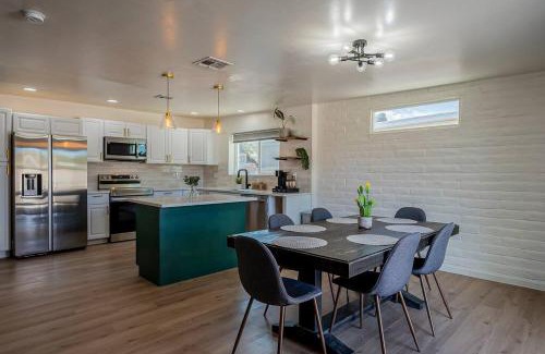 Drexel Heights Villa | Desert Haven - Mountain View’s