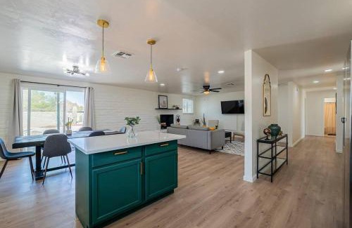 Drexel Heights Villa | Desert Haven - Mountain View’s