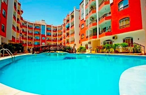 Al Mamsha El Seyahi Ski Chalet | Desert Pearl Picasso. Touristic Center