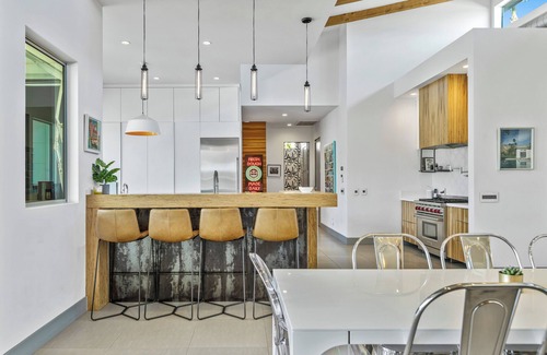 Indian Canyon House | Desert Serenity -As Seen on TV! A&E's VACATION RENTAL POTENTIAL