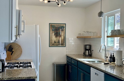 Panorama Heights House | Desert View Retreat w/HotTub in Joshua Tree