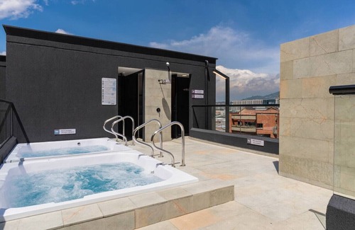 San Diego Apartment | Design 2BR-2AC Apt El Poblado, Coworking & Jacuzzis