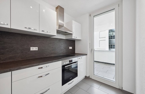 Boeblingen Apartment | Design 3 Room Apart. BAUHAUS I Balcony I Centre BB I Family & Pet I Homeoffice I