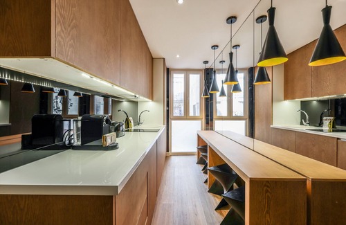 Chueca Apartment | Design and Comfort in the Heart of Madrid Chueca I1I