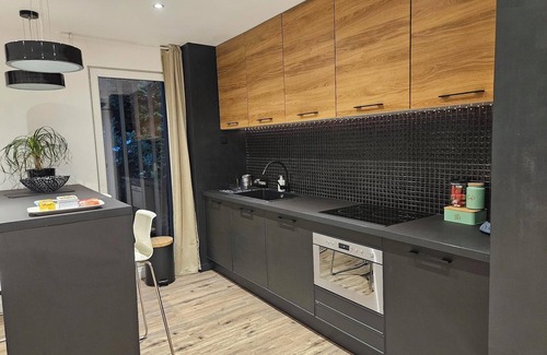 Emmerin Apartment | Design apartment - Jaccuzi Sauna - gym 4 people