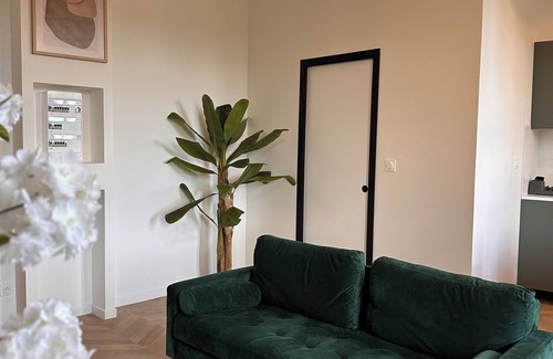 Perigueux Apartment | Design & Comfort apartment ! Sleeps 4