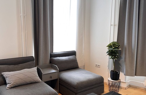 Mitte Apartment | Design Flat mit Zwei Schlafzimmern für 5 Personen in Berlin-mitte, Museuminsel