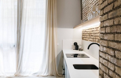 Eixample Apartment | Design Studio with Natural Light in Ruzafa – Ground Floor by Florit Flats