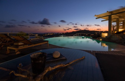 Paradise Apartment | Design Suite Γ, with Sea view, Shared pool , Pool bar, Gym