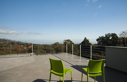 Piedimonte Etneo Villa | Design Villa in Piedimonte Etneo with great view of Etna & Taormina