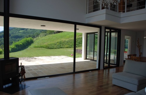 Sumbilla House | Designed for big families who want to combine mountain, beach and tourism,
