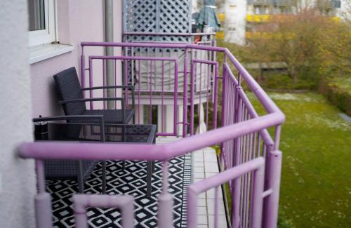 Oberreut Feldlage Apartment | Designer Central Living Karlsruhe WLAN & Fire TV Stick