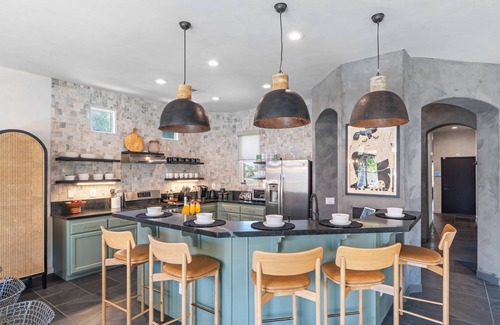 Indio House | Designer Desert Escape w/Pool, Spa & Outdoor Dining at The Riley by AvantStay
