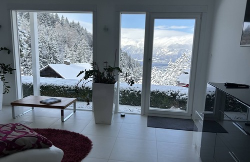 Zwischenwasser House | Designer house to relax in Vorarlberg for up to 8 people (300 sqm)