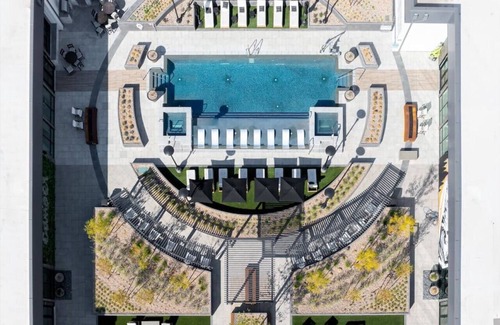 Downtown Salt Lake City Apartment | Designer NEW 2BD 2BA Pool/Htub/Gym/Bowling