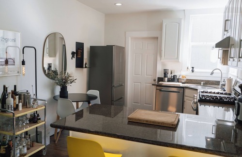La Lengua Condo | Designer Pad in the Sunny Mission District