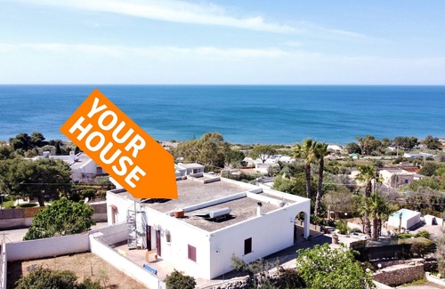 Torre Vado Ski Chalet | Designer pool house within walking distance of the sea