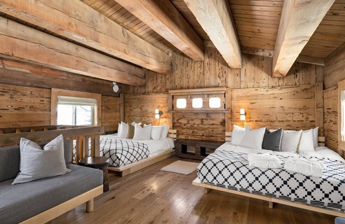 Markleeville Resort | Desolation Hotel Hope Valley
