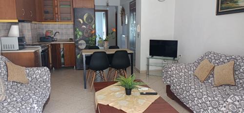 Nea Michaniona Apartment | DESPOINA APARTMENT with garden