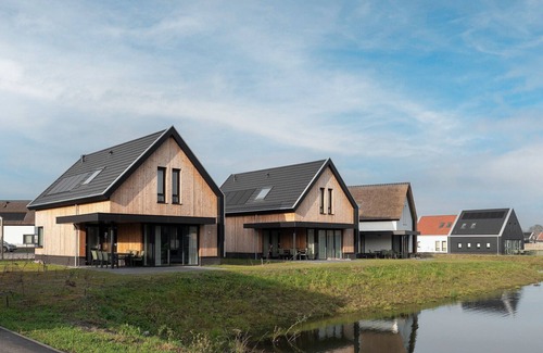 Nieuwvliet House | Detached accommodation that can accommodate 6 people